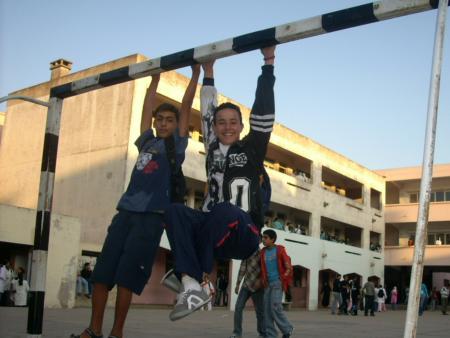 moi et rotcho a terain mini foot